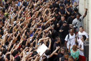 乐鱼-时间非常赶！媒体人：老詹中国行仅有两天 9月4号上海 9月5号成都