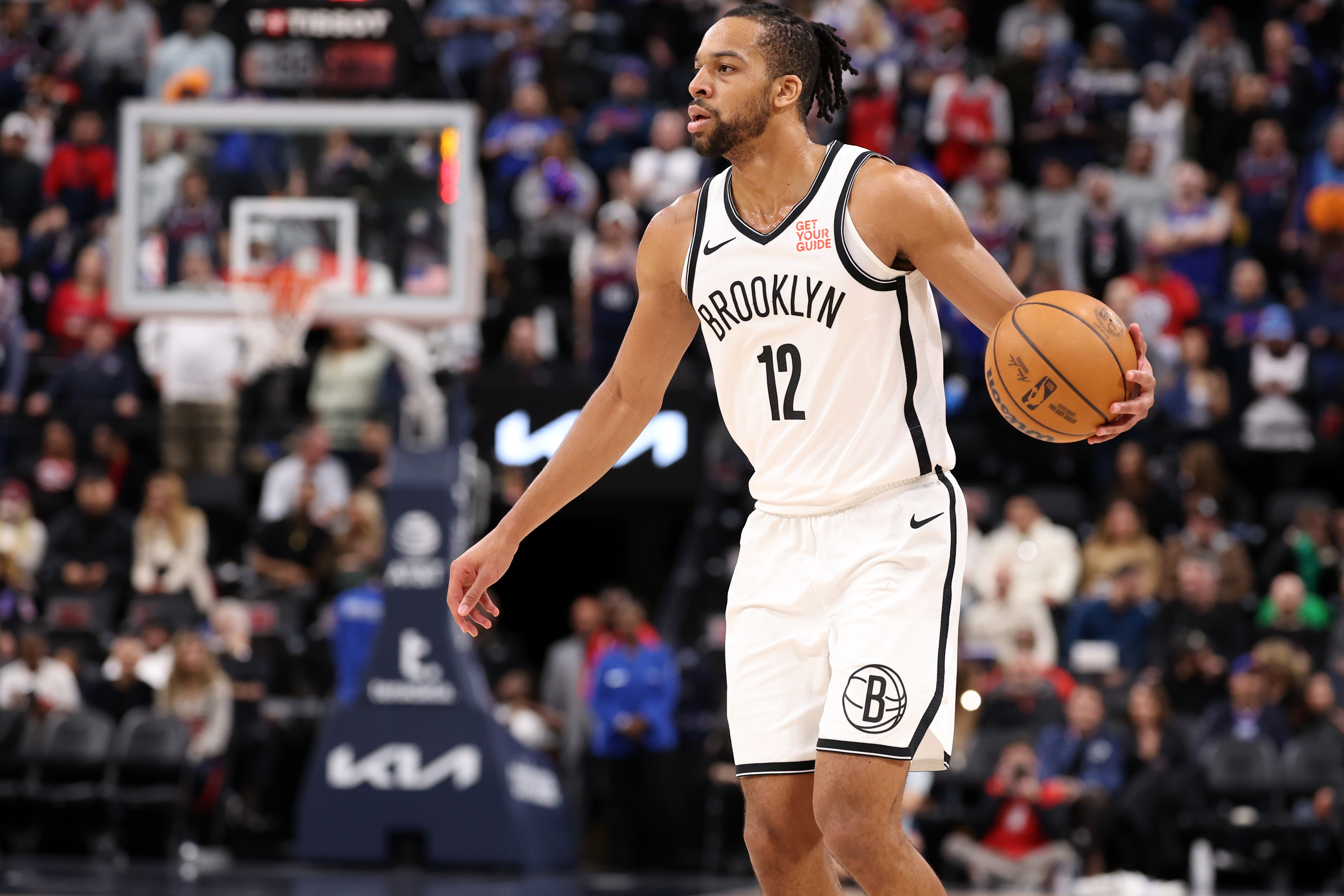 乐鱼-曾凡博竞争对手-1!名记:篮网将裁掉前锋厄沃马 上赛季场均9.5分