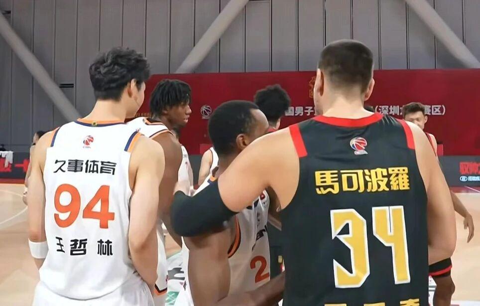 乐鱼官网-CBA连连爆冷！上海不敌深圳，辽宁山西完败，北京广厦险险过关！